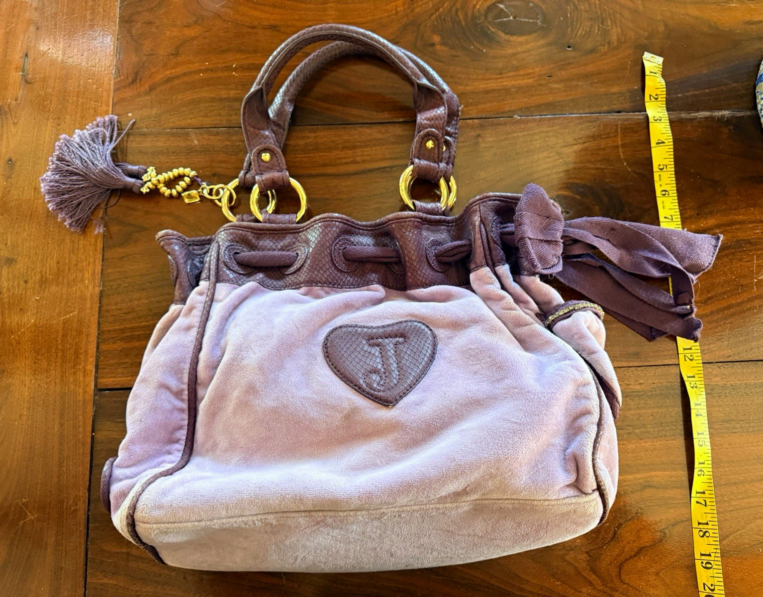 Juicy Couture Purple Satchel Top Handle Bag Gold Hardware Bow Bag Charm Zip Juicy Couture Purple Satchel Top Handle Bag Gold Hardware Bow Bag Charm Zip