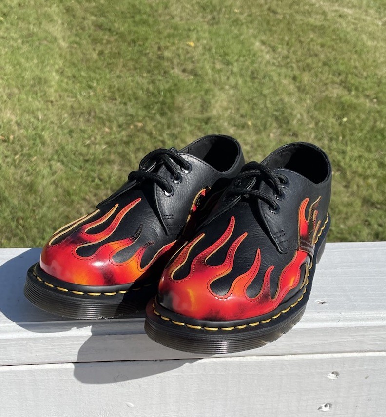 Dr. Martens doc flame women’s leather low top shoes 1461 size 6 New Dr. Martens doc flame women’s leather low top shoes 1461 size 6 New