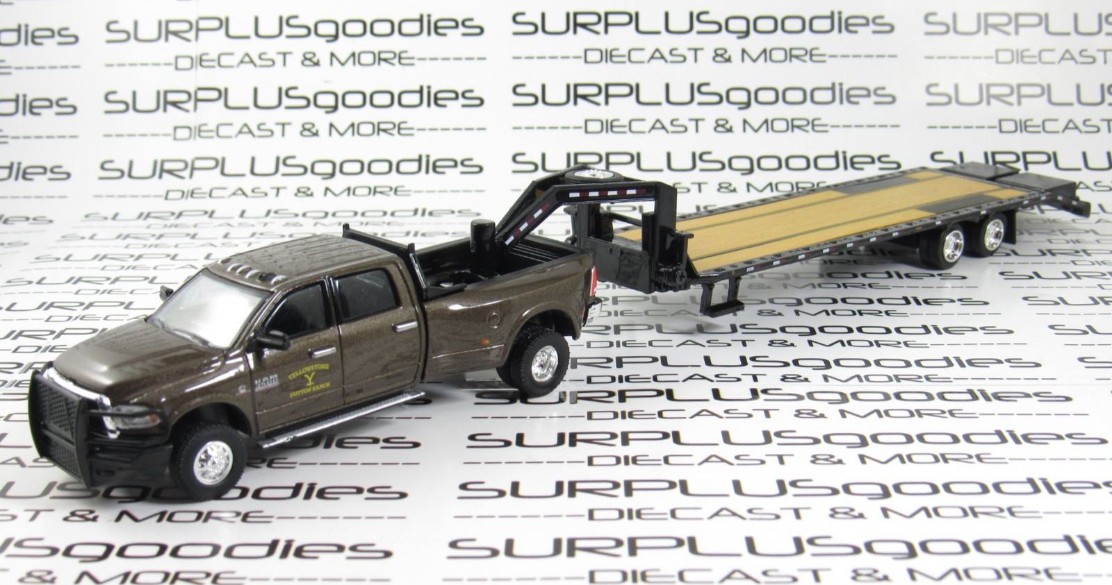 Greenlight Yellowstone 2017 DODGE RAM 3500 LARAMIE Dually w/Gooseneck Trailer