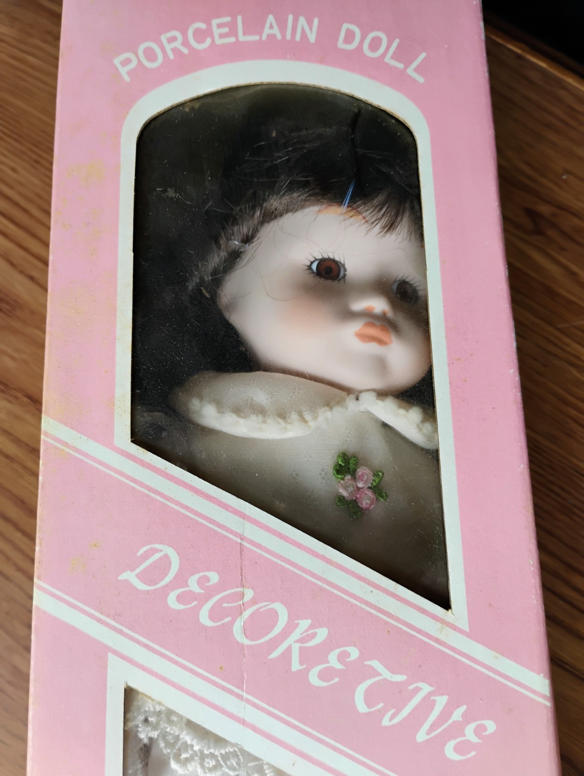 YVONNE Brinn’s Collectible Edition Doll # 5826, 16\