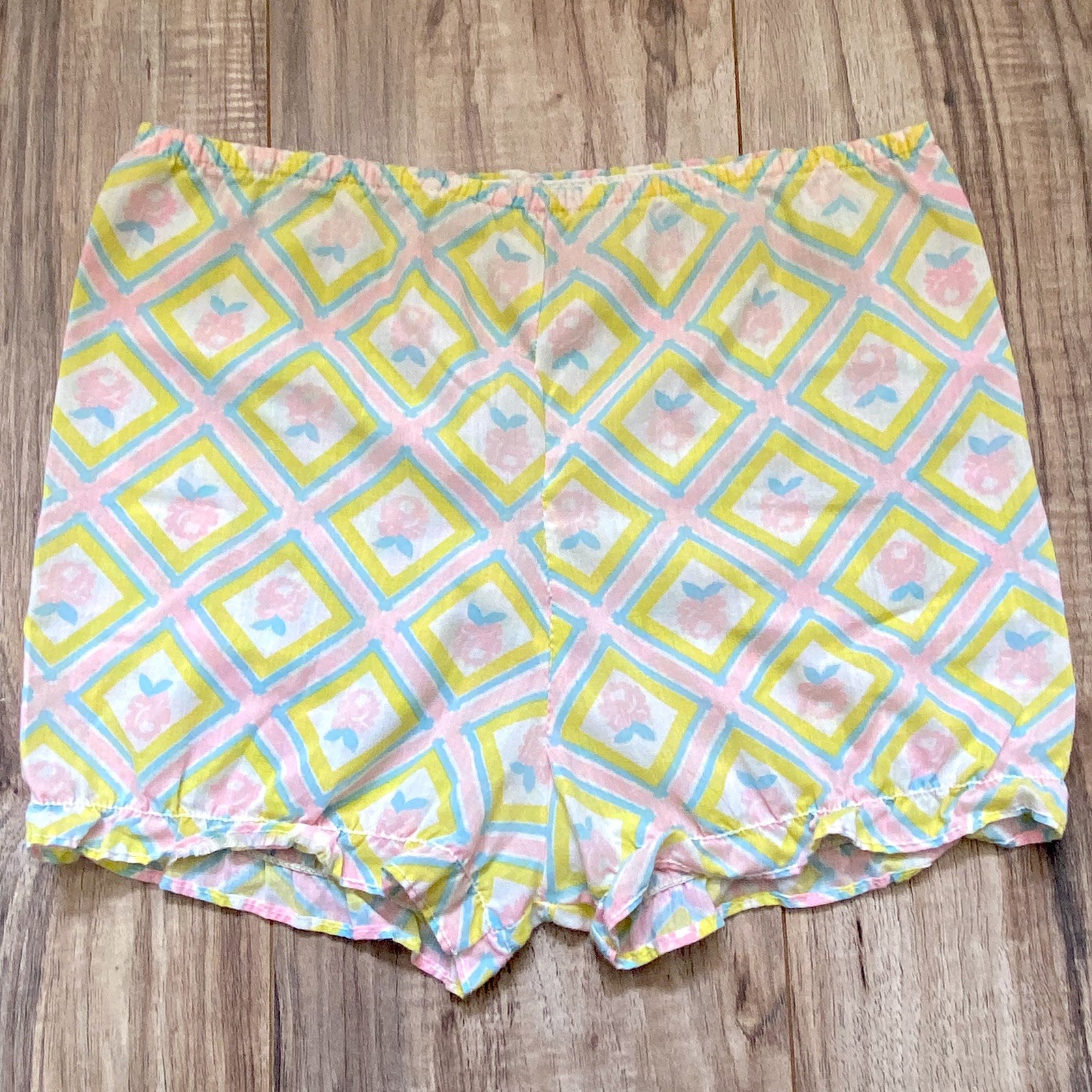 Vtg 60s Neon Floral Bloomer Shorts 1960s Boho Hippie Cute Cottage 26-30 Waist Vtg 60s Neon Floral Bloomer Shorts 1960s Boho Hippie Cute Cottage 26-30 Waist