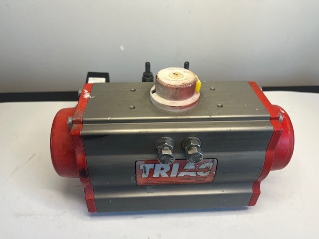 Triac 2R80SO Spring Return Actuator with Burkert Solenoid Valve Fits 1\ Triac 2R80SO Spring Return Actuator with Burkert Solenoid Valve Fits 1\
