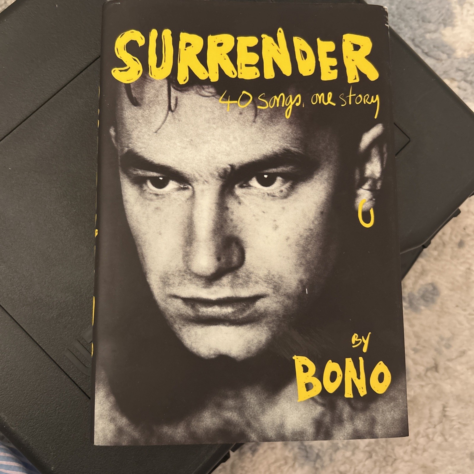 Bono Surrender 40 Songs One Story 2022 Hardcover U2 Memoir Book Knopf Bono Surrender 40 Songs One Story 2022 Hardcover U2 Memoir Book Knopf
