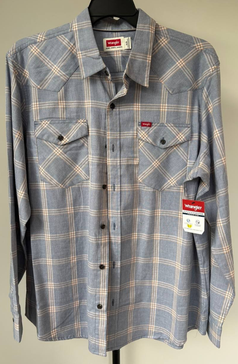 Wrangler NWT Men\'s XLarge Slim Fit Shirt Blue Plaid Twill With Sunglass Cleaner