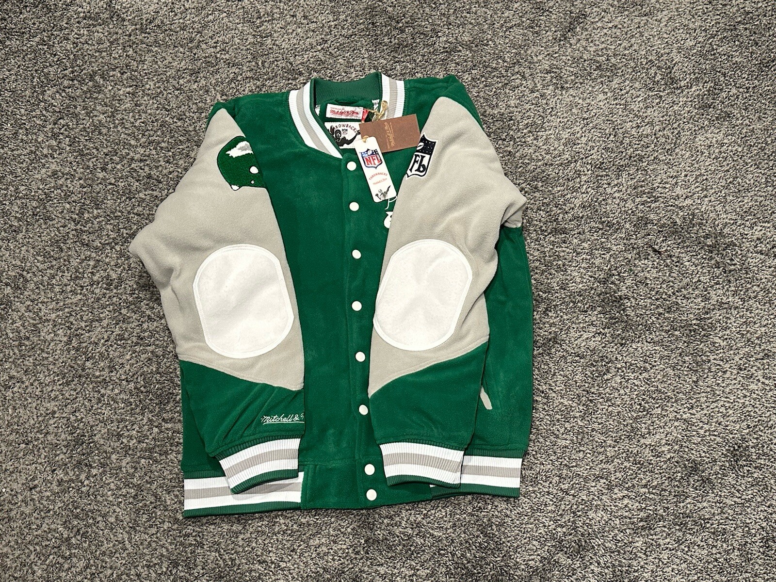 NWT Princess Diana Lady Di Philadelphia Eagles Mitchell & Ness Jacket Coat XL
