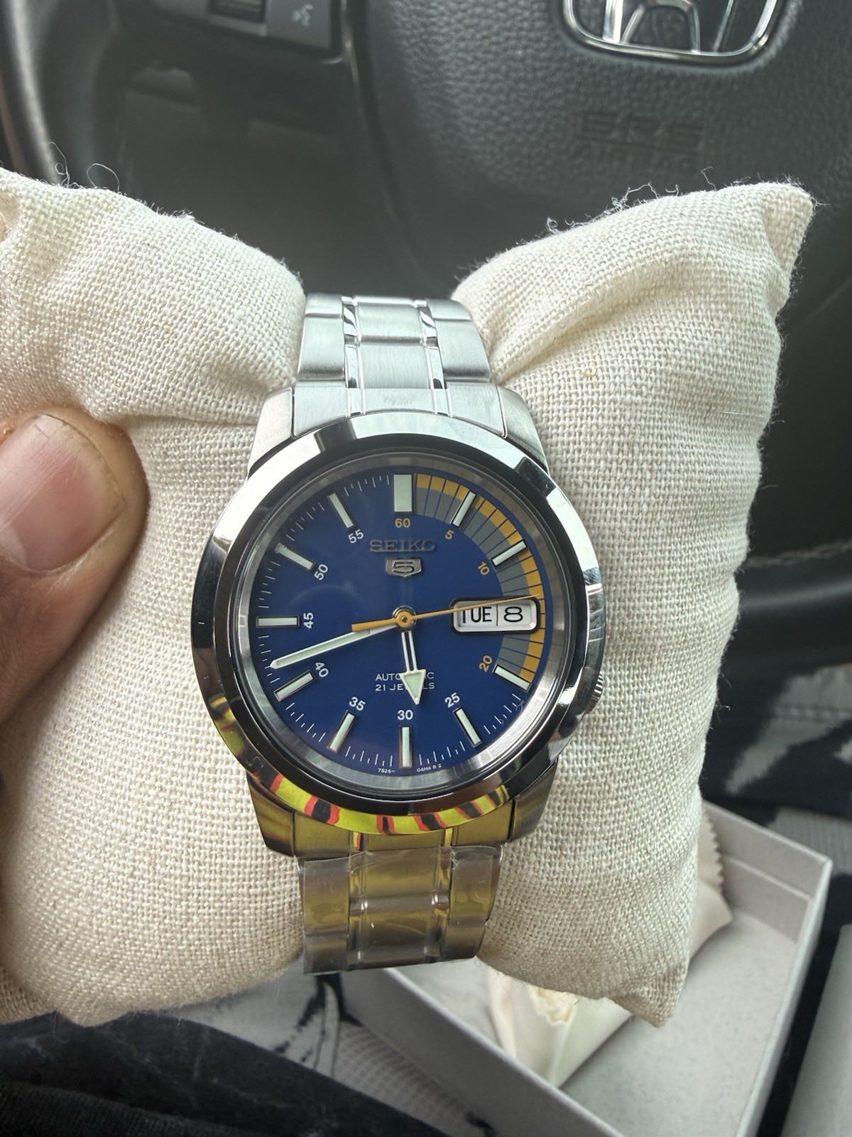 Seiko SNKK27 Gent\'s Automatic Steel Bracelet Blue Dial Watch Seiko SNKK27 Gent\'s Automatic Steel Bracelet Blue Dial Watch