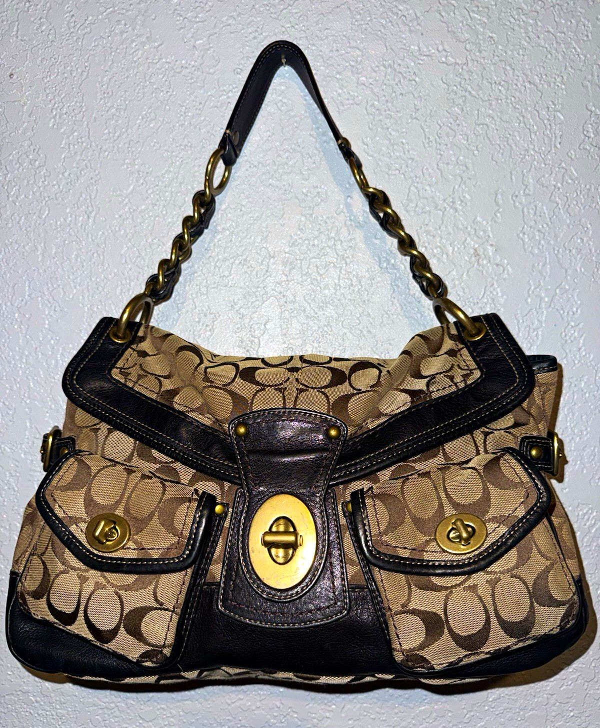 Coach Signature Monogram Shoulder Bag Turn Lock Zip Pockets Gold HW Multi Lining Coach Signature Monogram Shoulder Bag Turn Lock Zip Pockets Gold HW Multi Lining