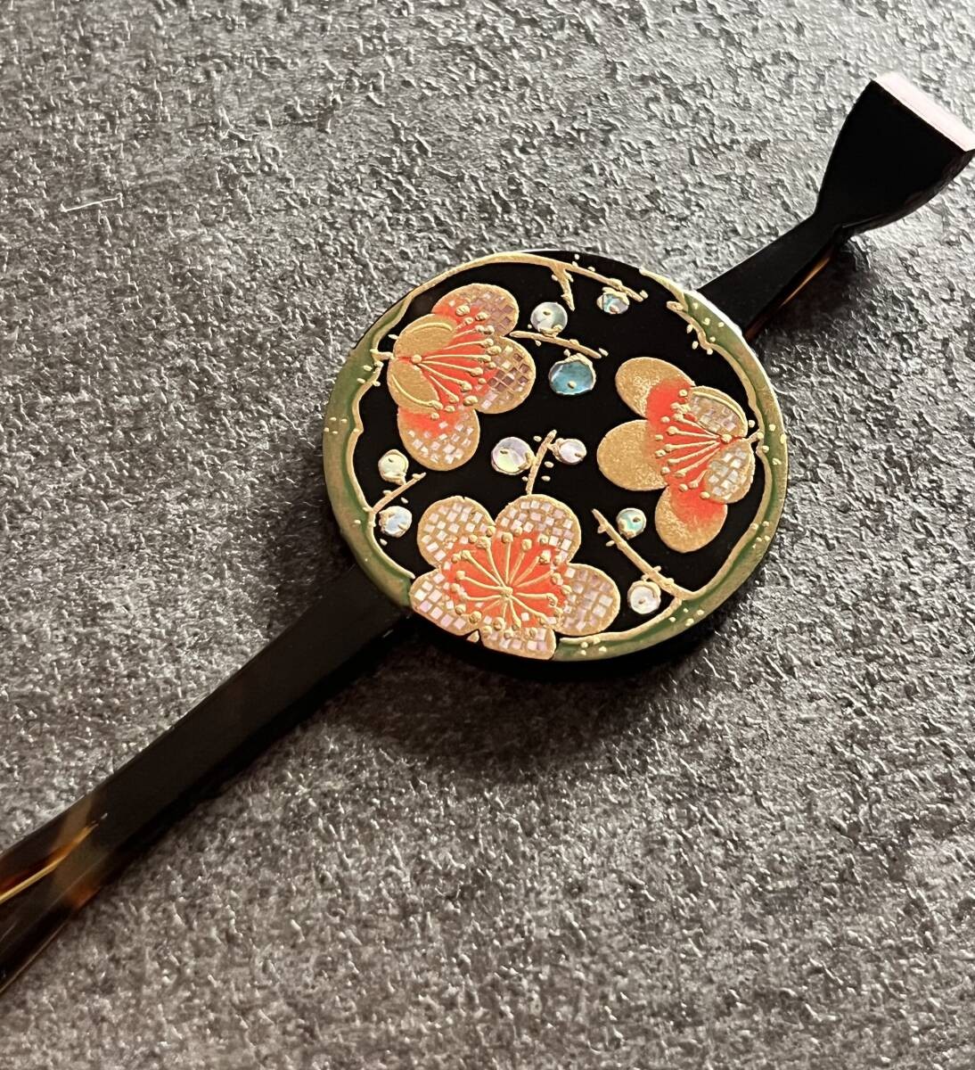 Antique Japanese Kanzashi Tortoiseshell Maki-e Plum Signed Mitsutoshi Japan