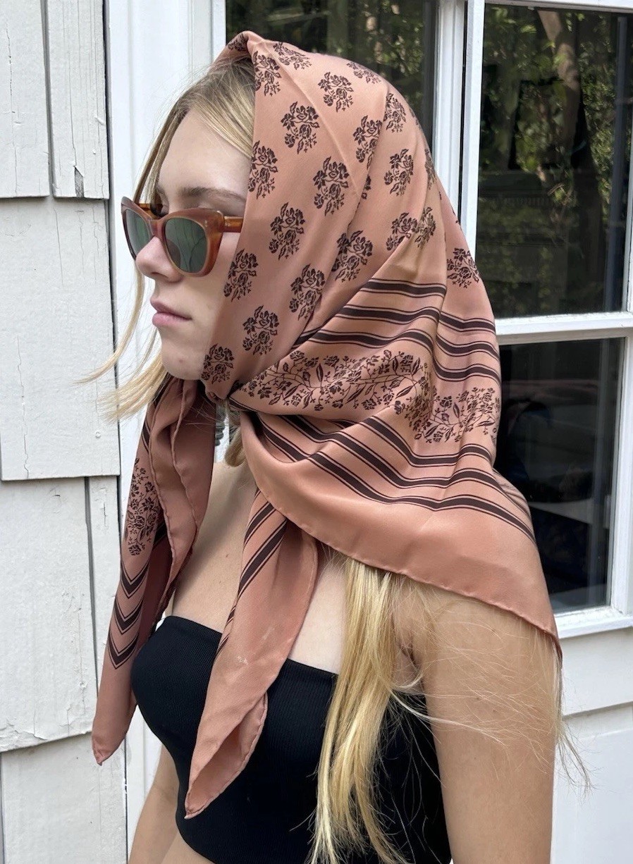 Vintage 70s Charles Jourdan Paris 100% Silk Scarf 34\