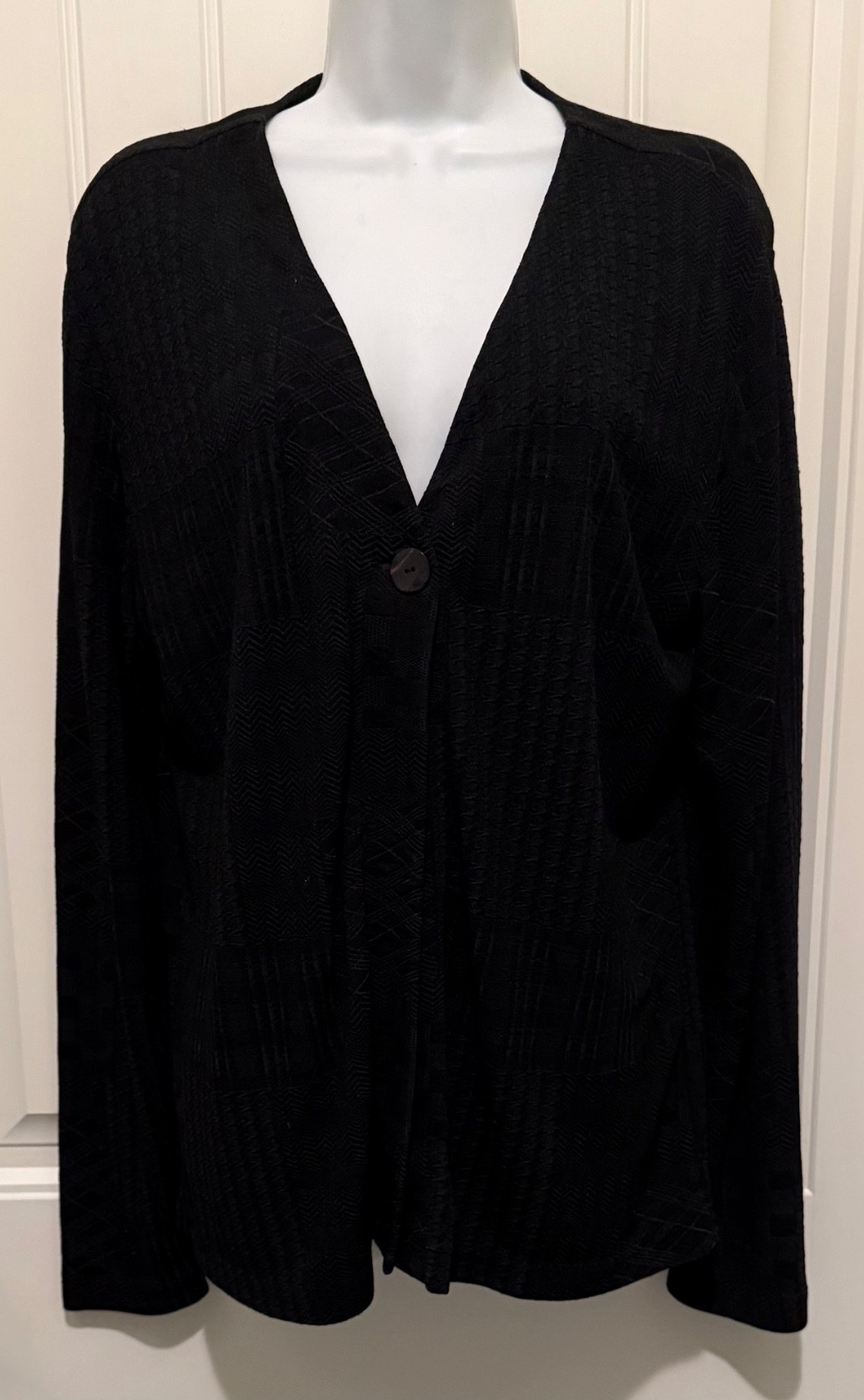 Chico’s Cardigan/Jacket  Chico Size 2 (M/L) Black Textured 1 Button Open Front