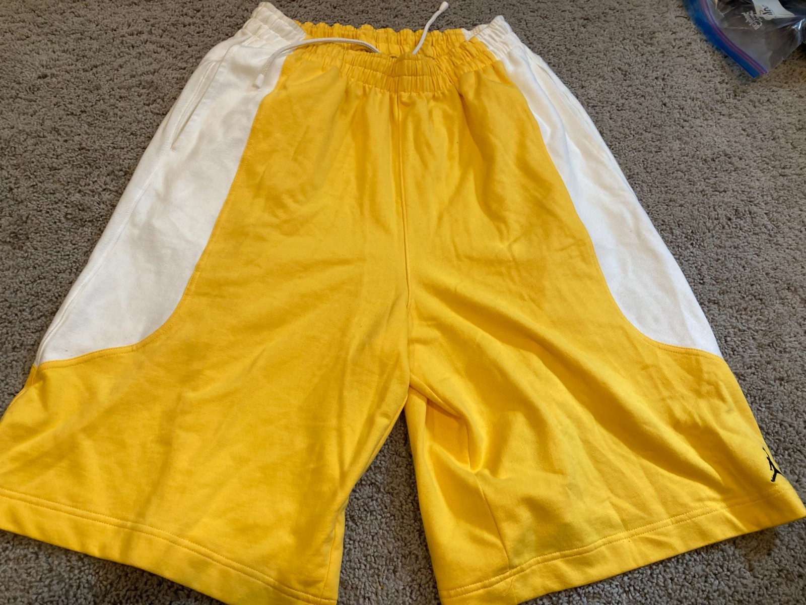 Vintage 2005 Air Jordan 20th Anniversary Shorts Mens XL Yellow White Jumpman Vintage 2005 Air Jordan 20th Anniversary Shorts Mens XL Yellow White Jumpman