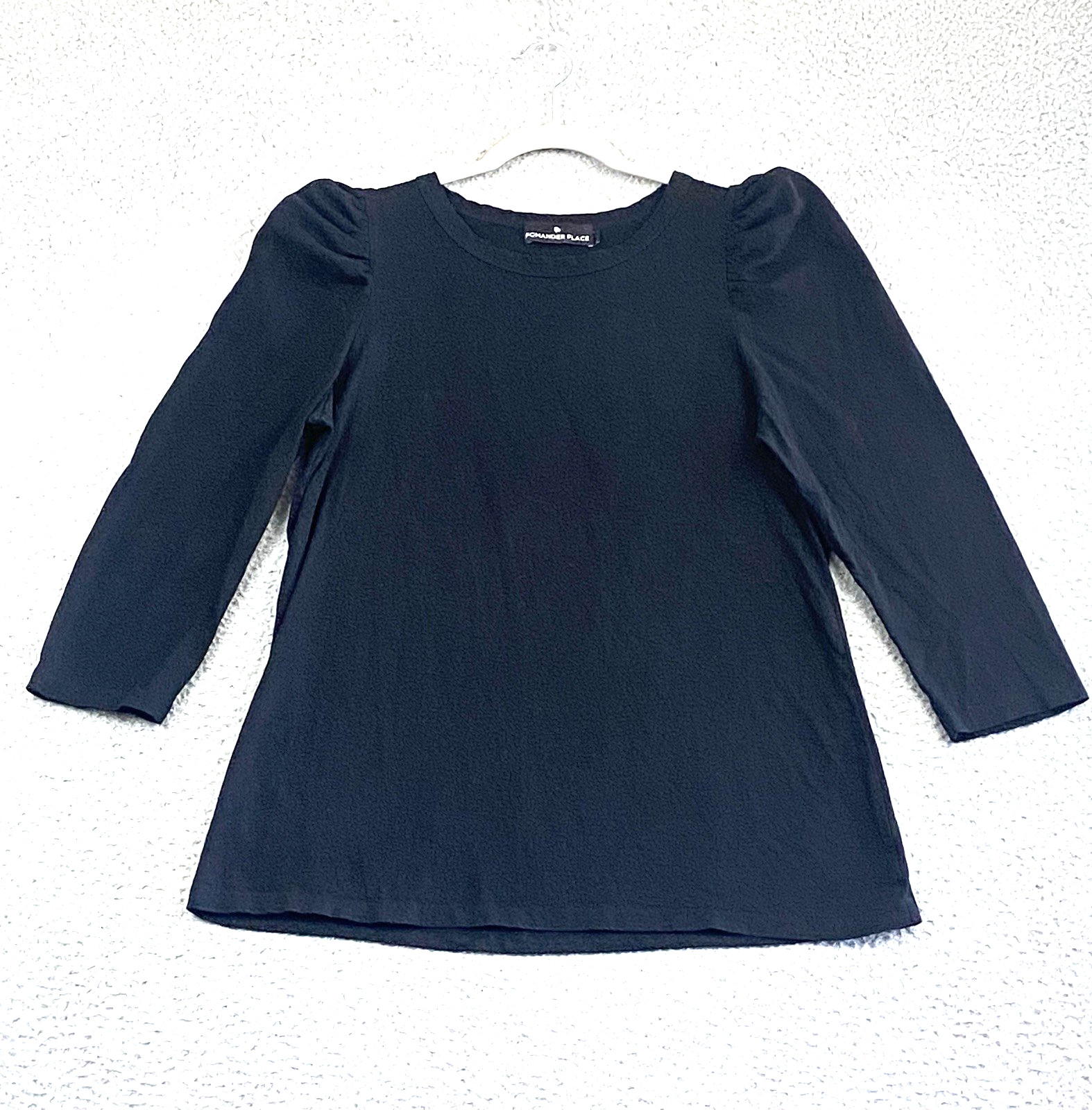 Pomander Place by Tuckernuck Black Vesty Crewneck Puff Sleeve Top Size Large EXC Pomander Place by Tuckernuck Black Vesty Crewneck Puff Sleeve Top Size Large EXC