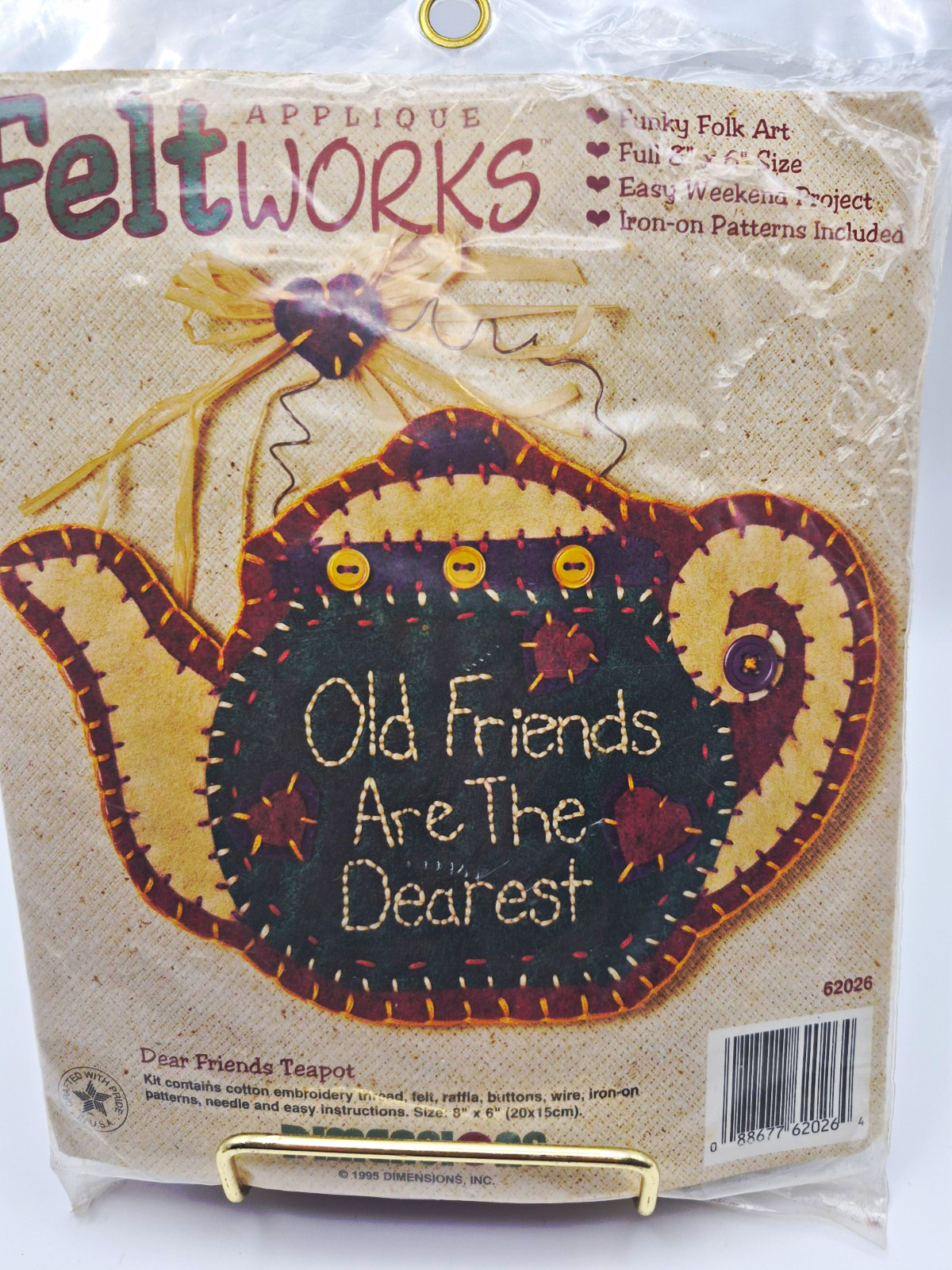 Vintage Dimensions Feltworks Applique Dear Friends Teapot Felt Embroidery Kit 