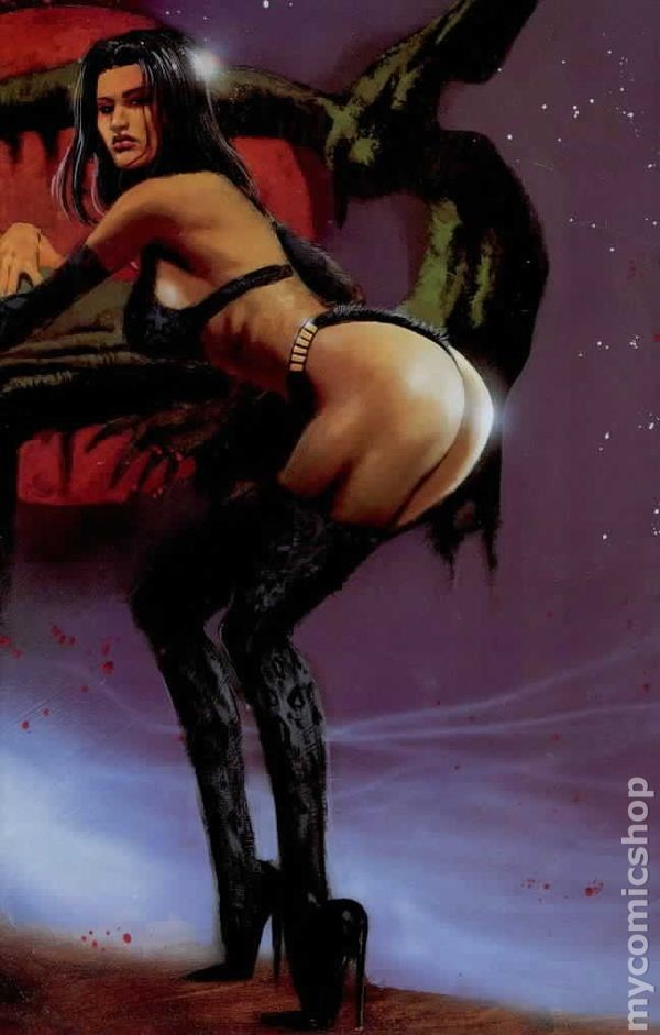 Vampirella Crossover Gallery 1E Virgin Painted Variant FN/VF 7.0 1997