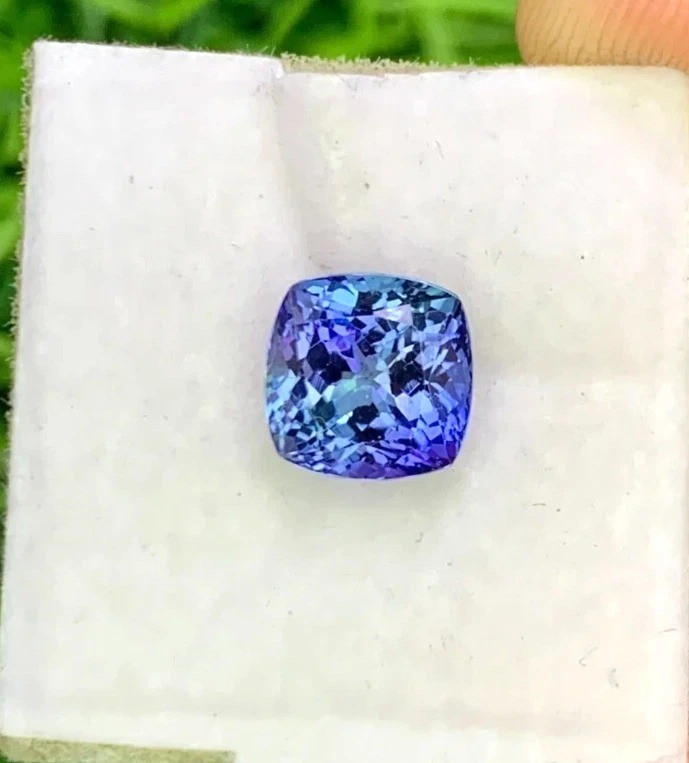 Natural Blue Tanzanite Cushion 9.40 Ct + Extremely Rare Certified Loose Gemstone Natural Blue Tanzanite Cushion 9.40 Ct + Extremely Rare Certified Loose Gemstone