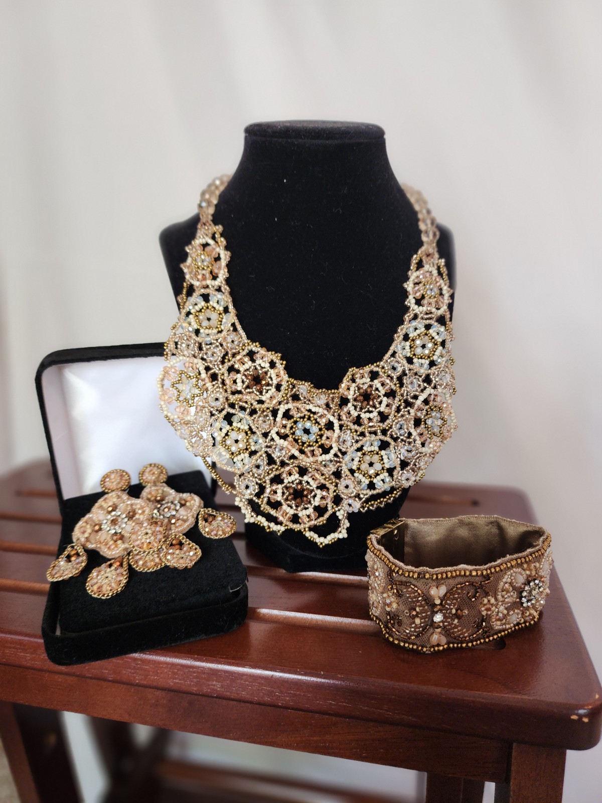 VTG Chico’s 3 Pc Beaded Jewelry Set Necklace Earrings Cuff Bracelet Embroidered