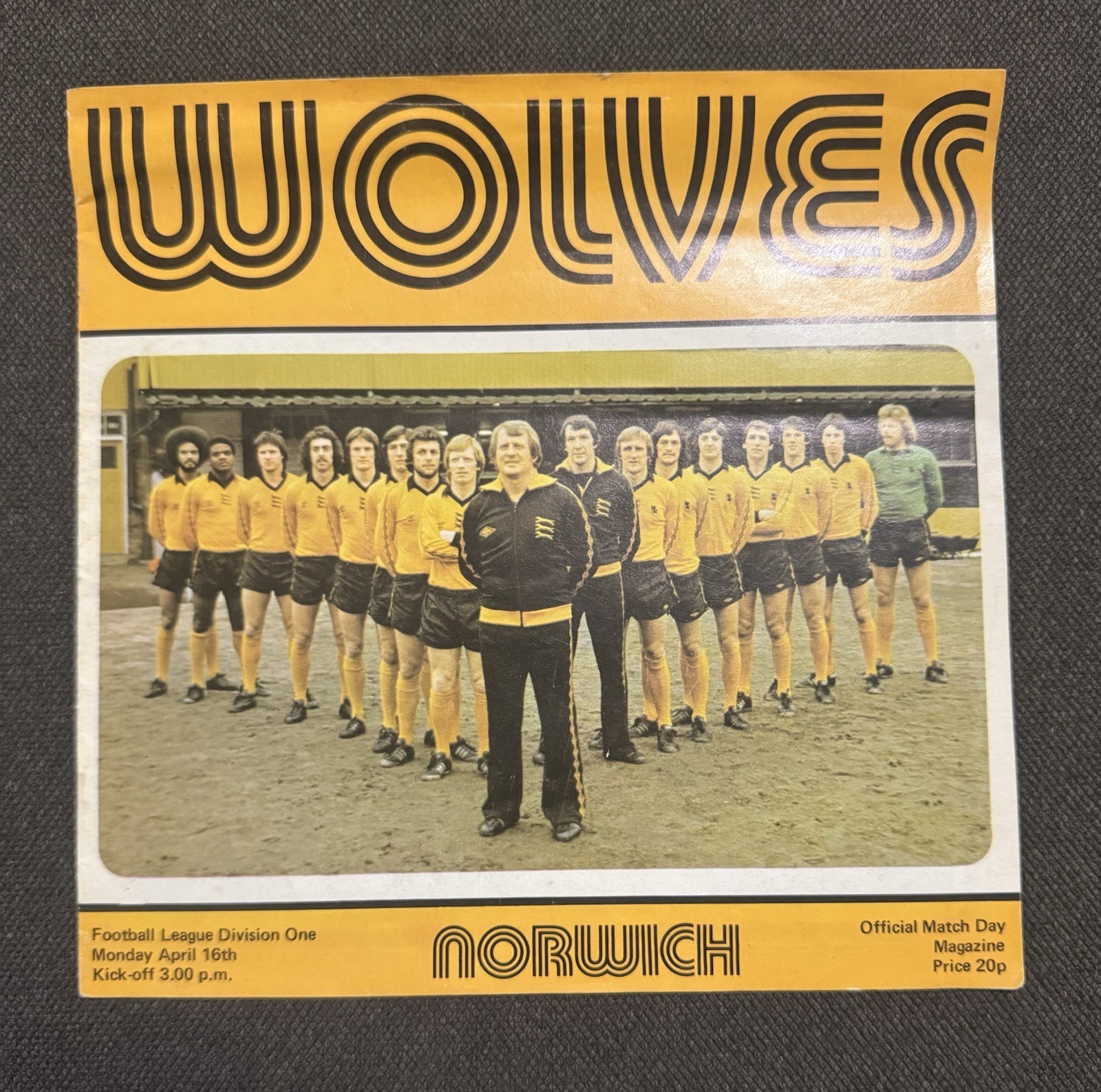 Vintage Wolves v Norwich City Football Programme - Monday 16th April (1970s)