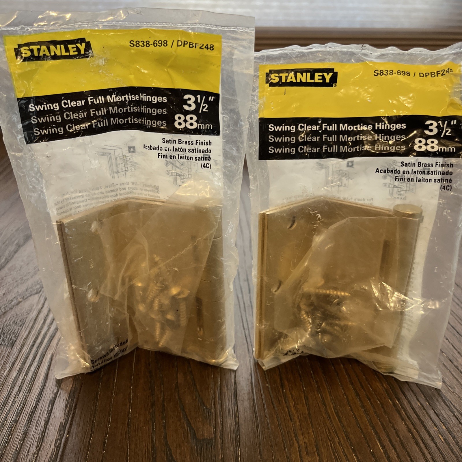 2 Vtg Stanley Swing Clear Hinge 054502 Satin Brass 3 1/2 2 Vtg Stanley Swing Clear Hinge 054502 Satin Brass 3 1/2
