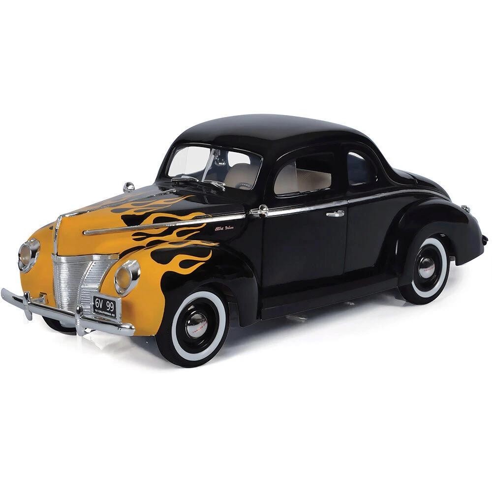 1940 Ford Deluxe Hot Rod