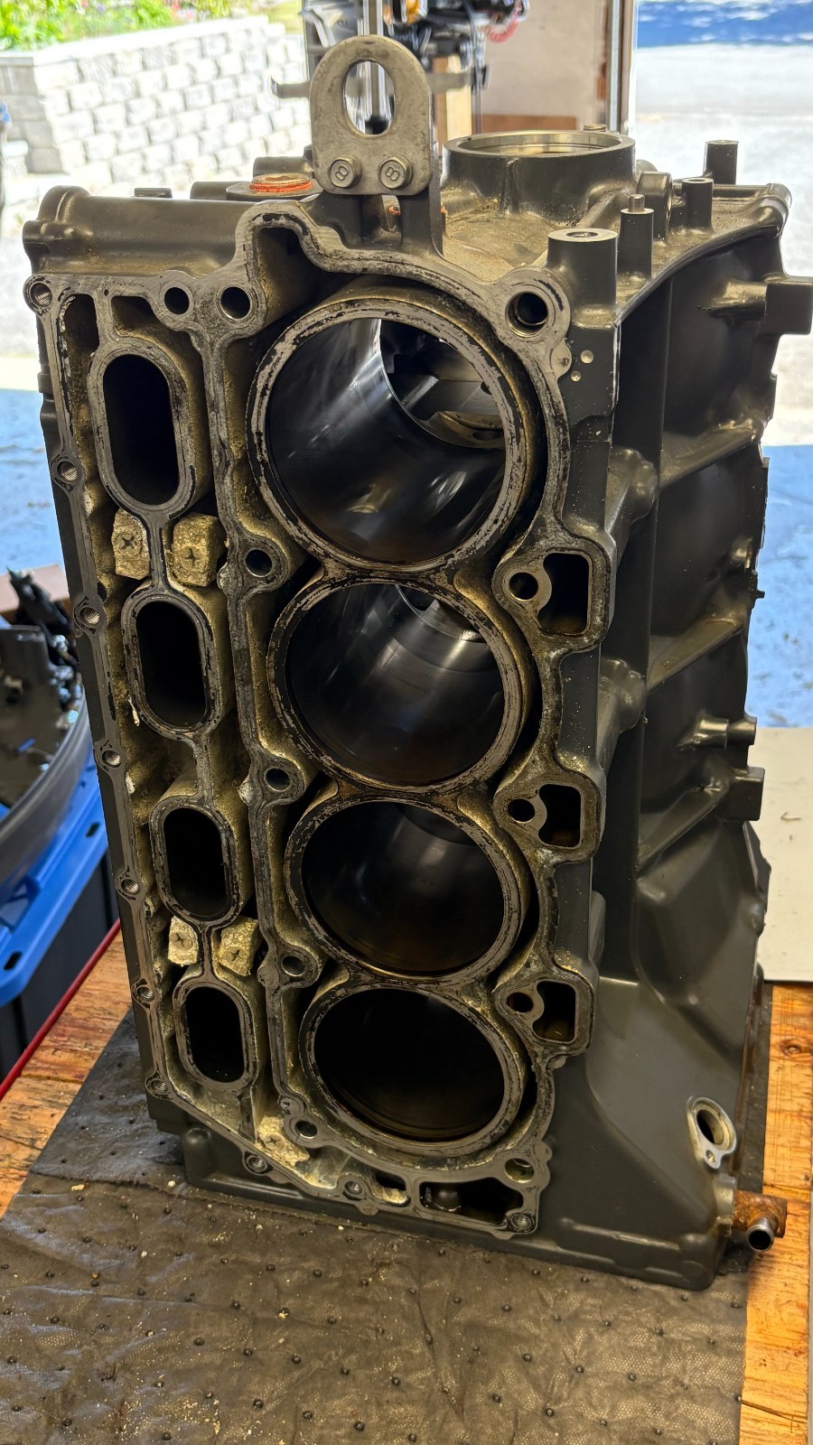 2012 Yamaha F150 Engine Block Crankcase Assembly 150 HP -Stroke 63P-W1510-03-9S 2012 Yamaha F150 Engine Block Crankcase Assembly 150 HP -Stroke 63P-W1510-03-9S