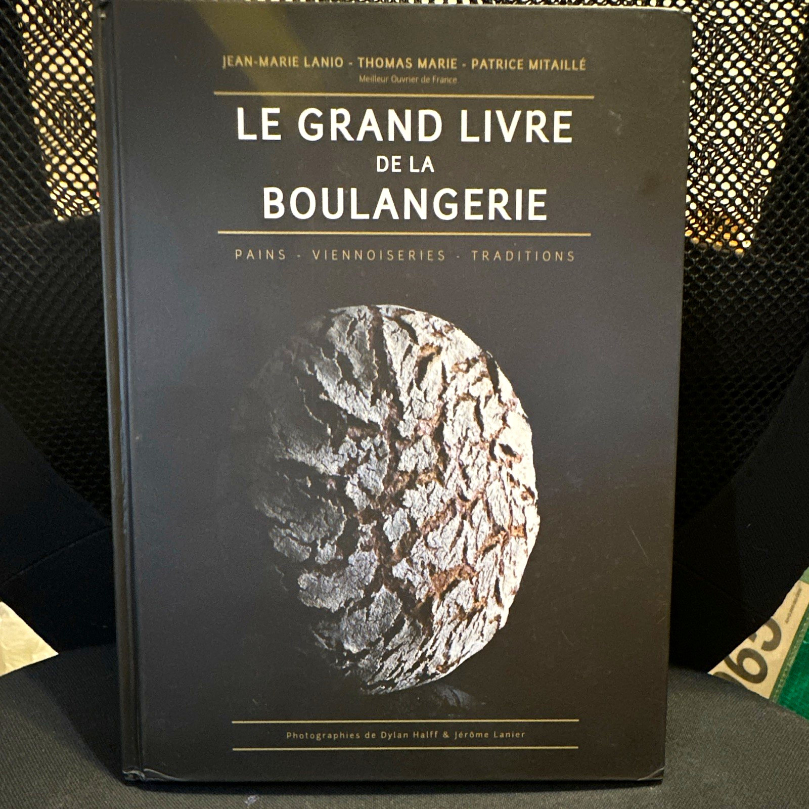 Le Grand Livre de la Boulangerie Ducasse 2017 HC French SIGNED Mitaille & Marie