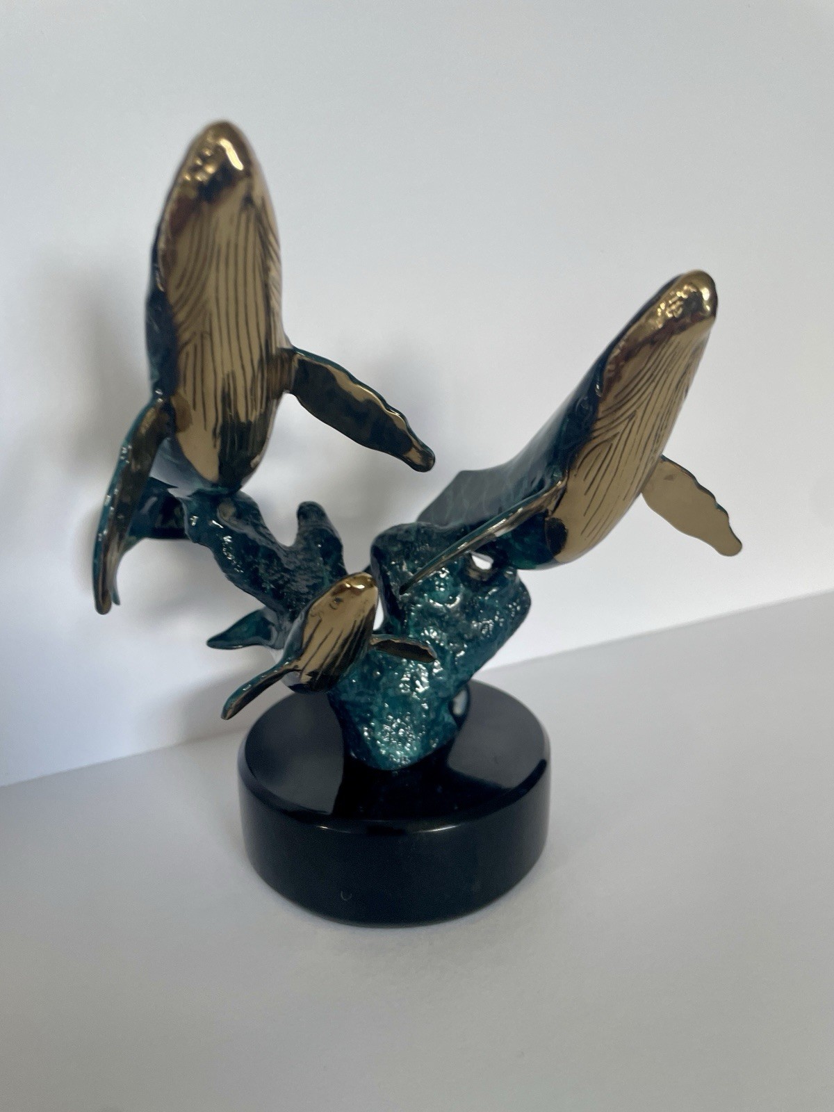 VTG Chris Riese Lassen Bronze Whale 5” Sculpture Signed 113/300 FLAW VTG Chris Riese Lassen Bronze Whale 5” Sculpture Signed 113/300 FLAW