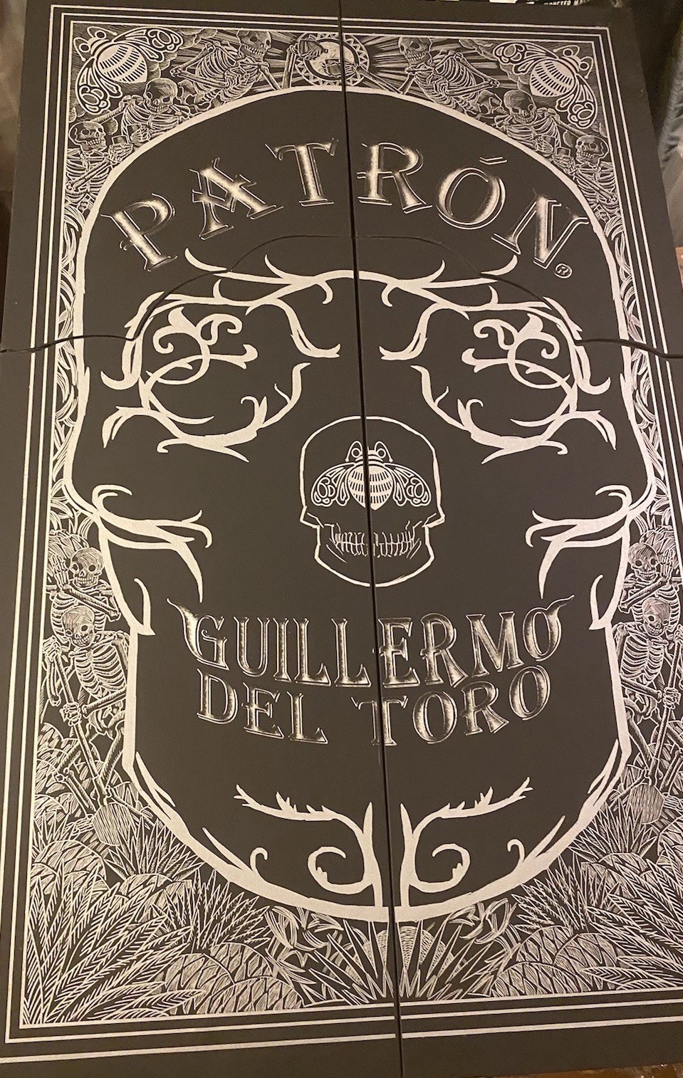 Guillermo del Toro Patron Tequila Box (Empty) + Booklet (RARE) Guillermo del Toro Patron Tequila Box (Empty) + Booklet (RARE)