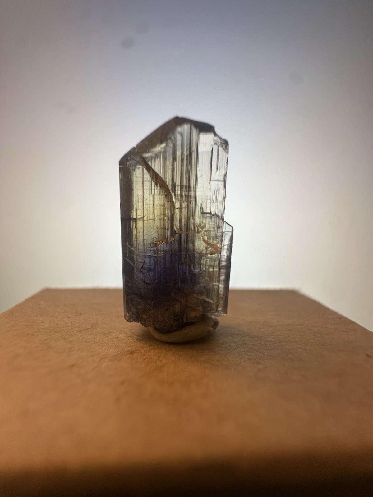 Absolute Gem Bi Color Tanzanite With Amazing Pleochroism Absolute Gem Bi Color Tanzanite With Amazing Pleochroism