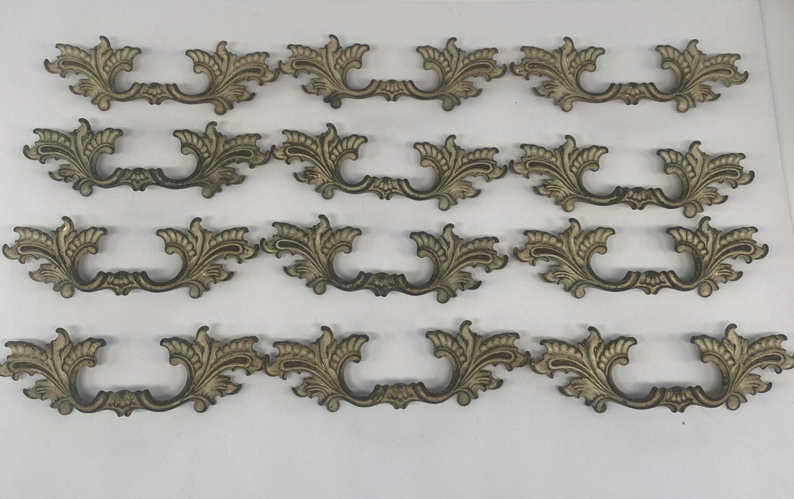 Lot 12 Vintage French Provincial Drawer Pulls Ornate Acanthus 3\