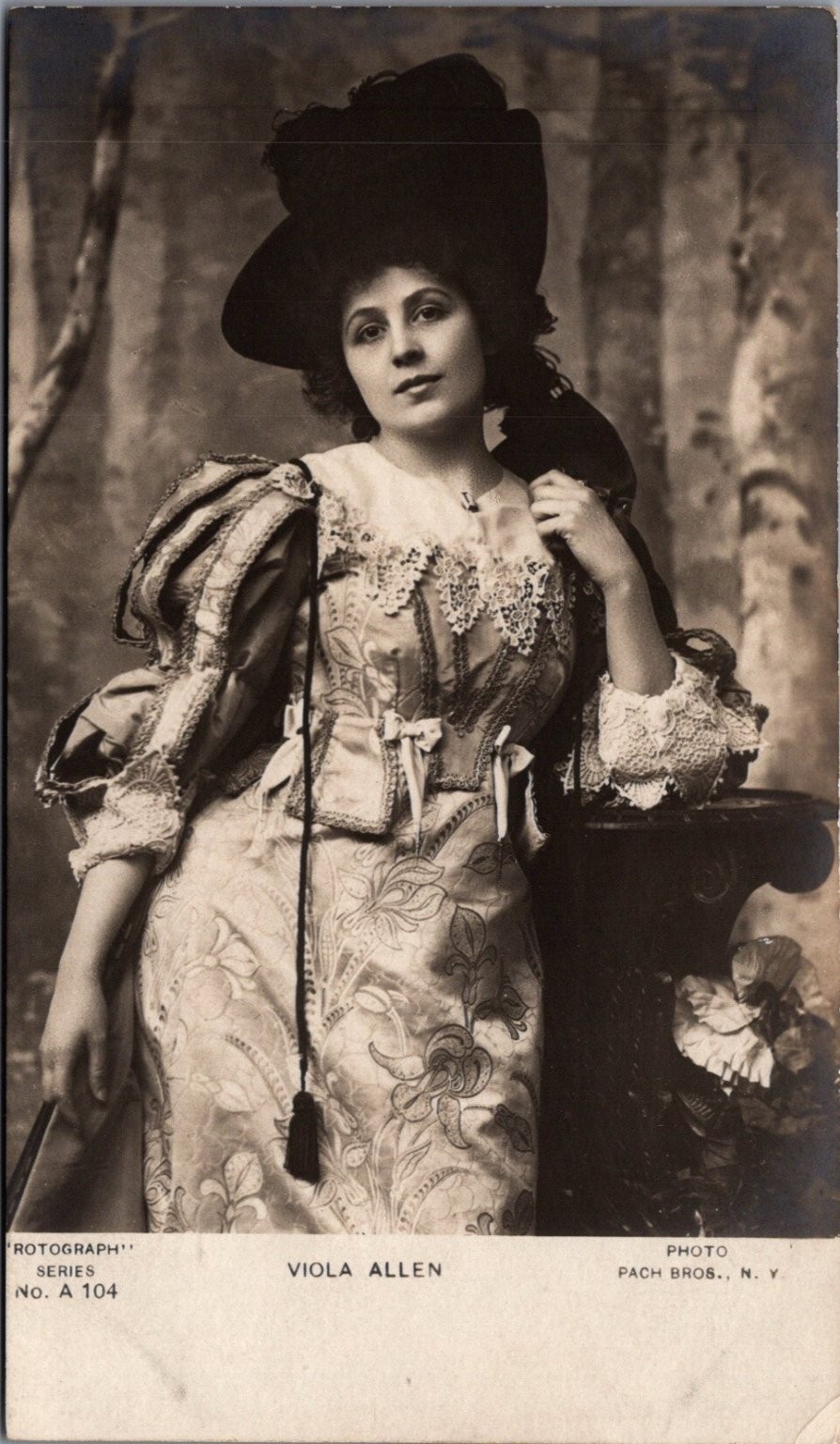 Viola Allen Actress Portrait Rotograph Pach Bros. RPPC Postcard c.1907-1910s