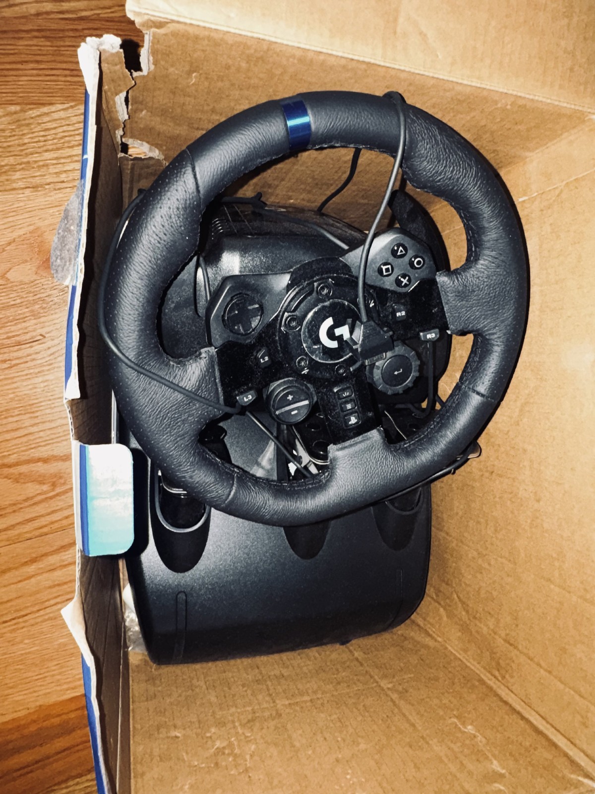 Logitech G923 Racing Wheel and Pedals - Black