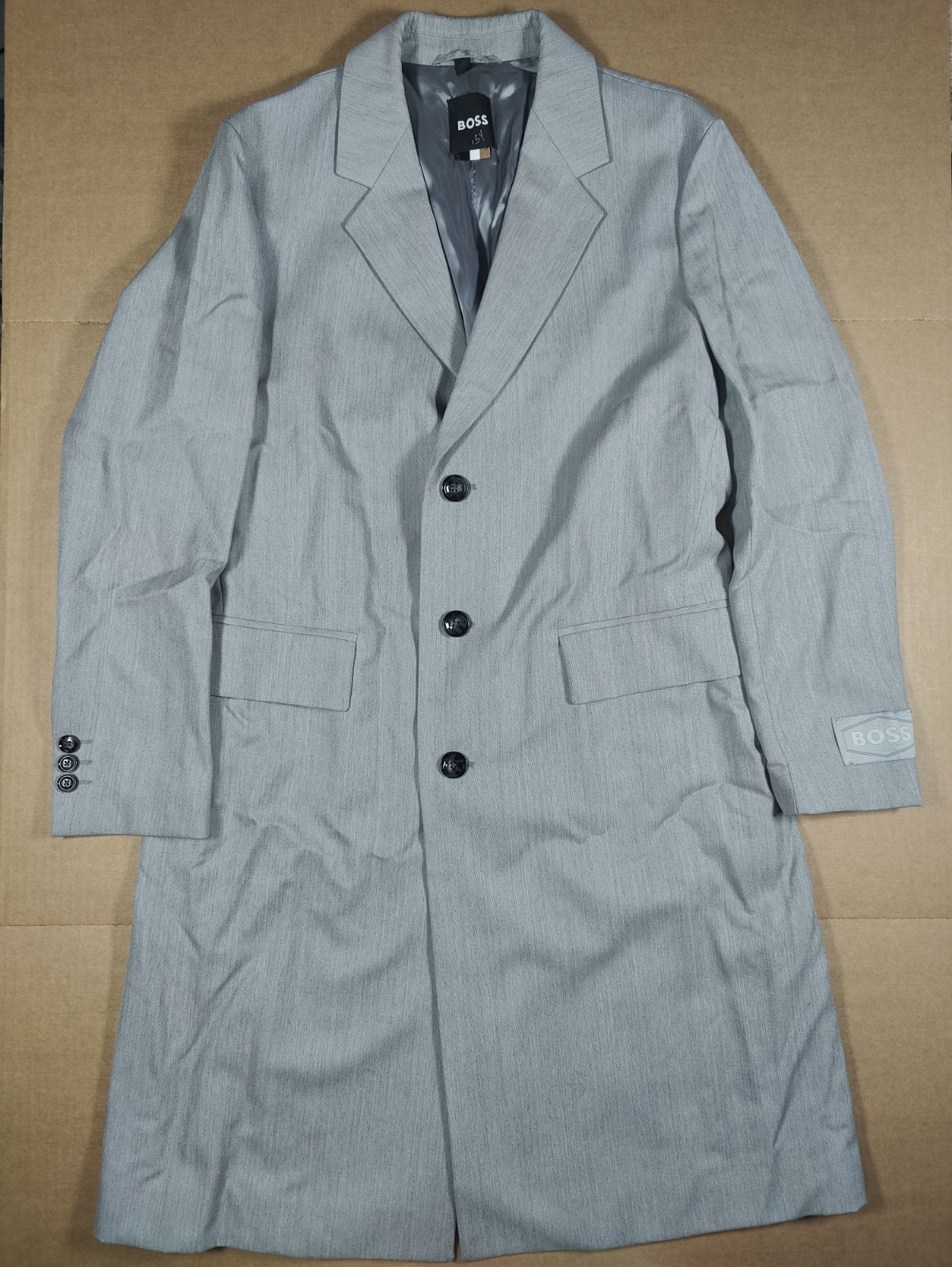 NWOT Hugo Boss Mens Light Gray 100% Wool Unstructured Overcoat Size 40R NWOT Hugo Boss Mens Light Gray 100% Wool Unstructured Overcoat Size 40R