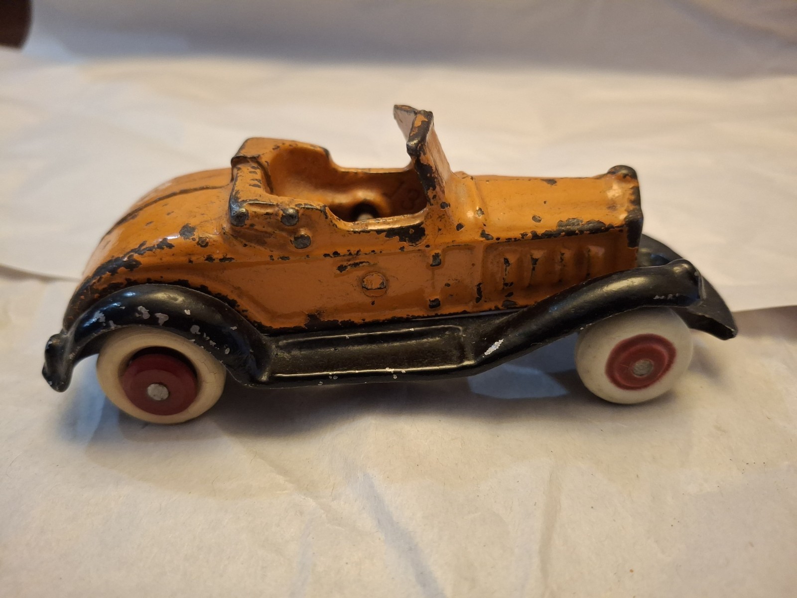Antique Hubley Take Apart Cast Iron Toy Car Patent No 1877661 VG Condition 