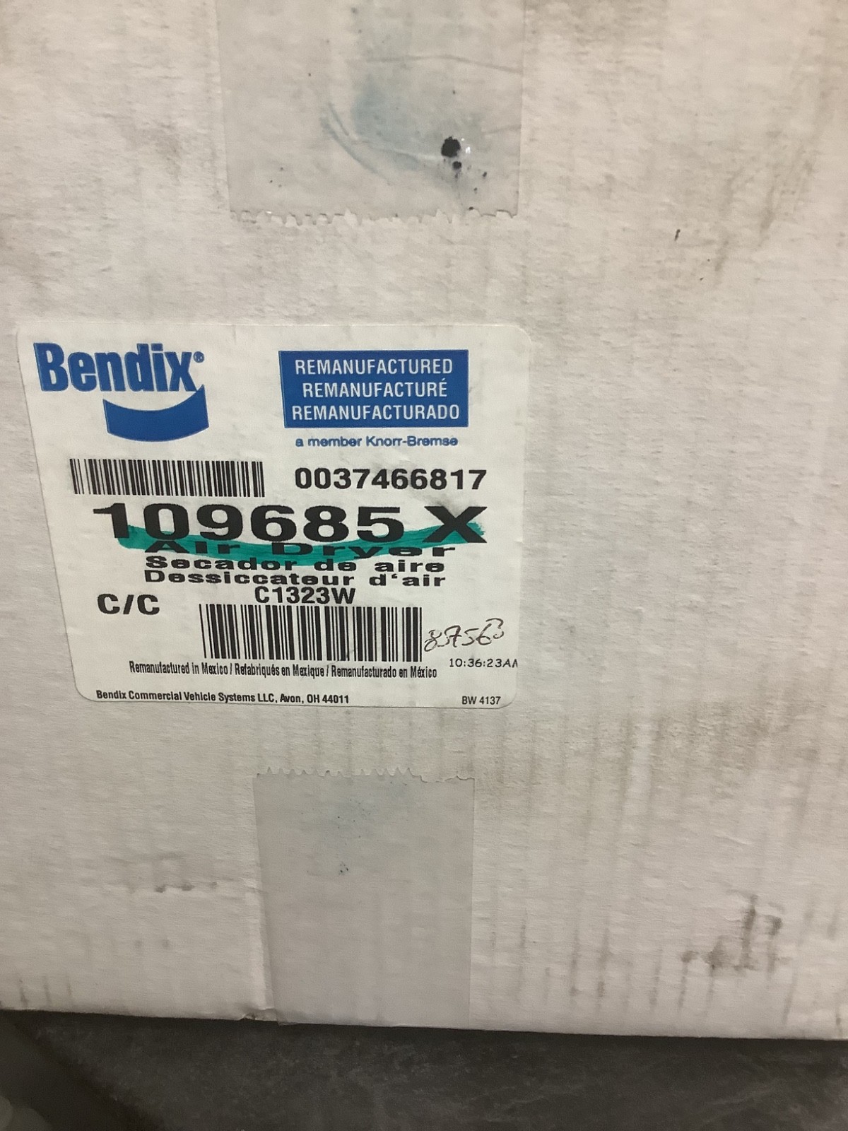 Remanufactured Genuine Bendix AD-9 Air Dryer 109685X (No Core)