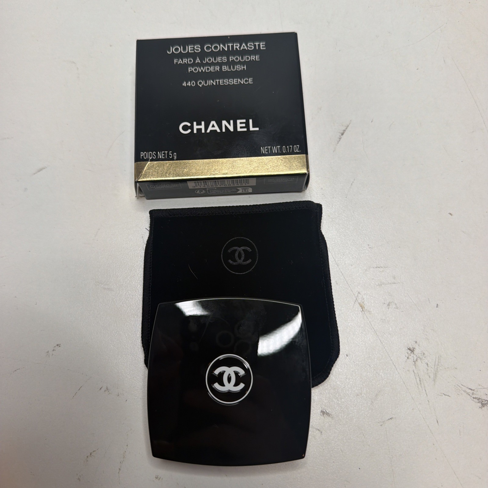 Chanel Cosmetics Joues Contraste Powder Blush 440 QUINTESSENCE NWB Chanel Cosmetics Joues Contraste Powder Blush 440 QUINTESSENCE NWB