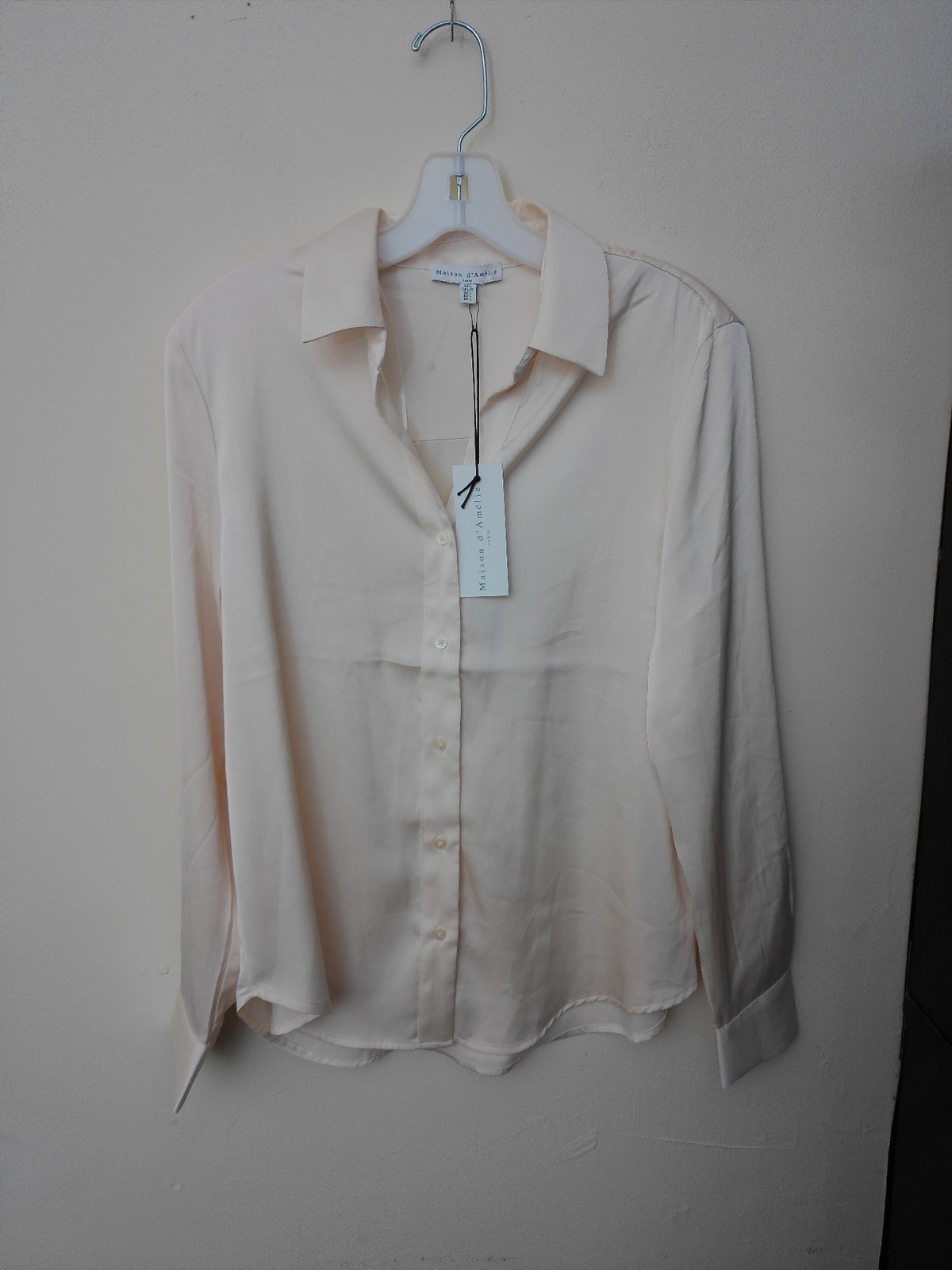 NWT Maison d\'Amélie Button Down Blouse Womens Cream Size L Long Sleeve