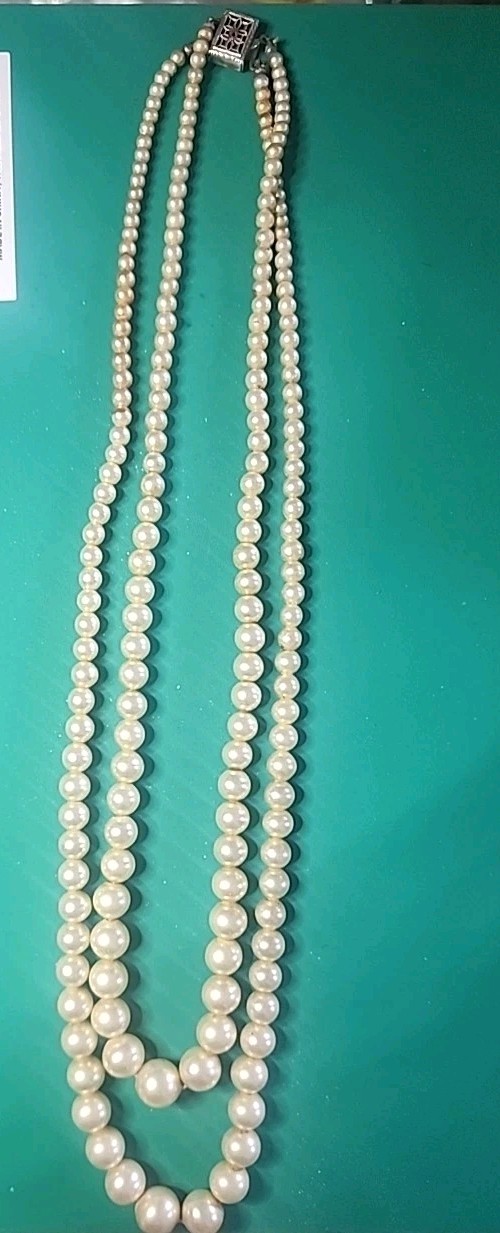 Vintage Cultured Akoya Pearls. Sterling Silver \ Vintage Cultured Akoya Pearls. Sterling Silver \