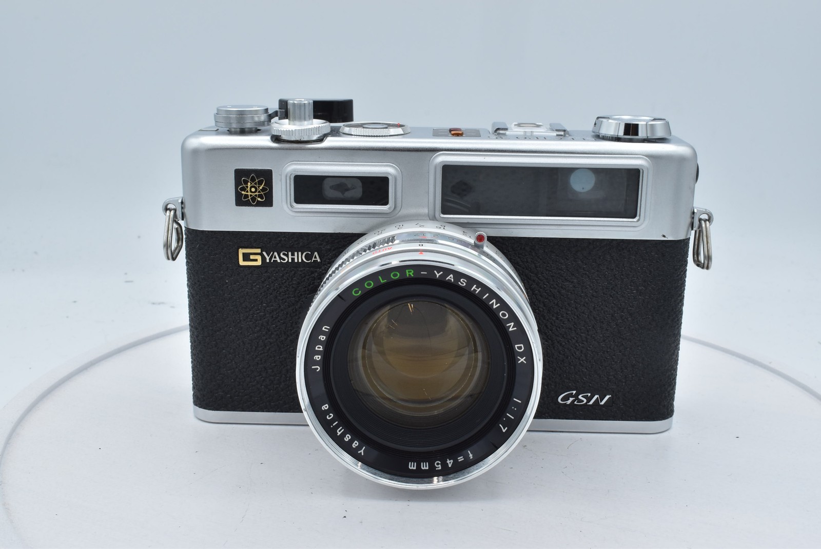 Yashica Electro 35 GSN 35mm Camera with 45mm f/1.7 Color-Yashinon DX Lens {55}