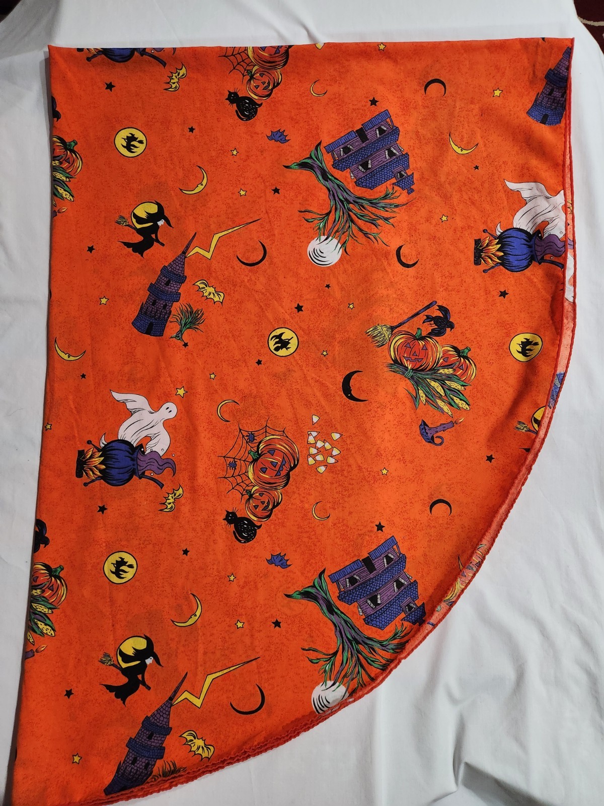 Vintage 1994 Fashion Industries Halloween Tablecloth 58\