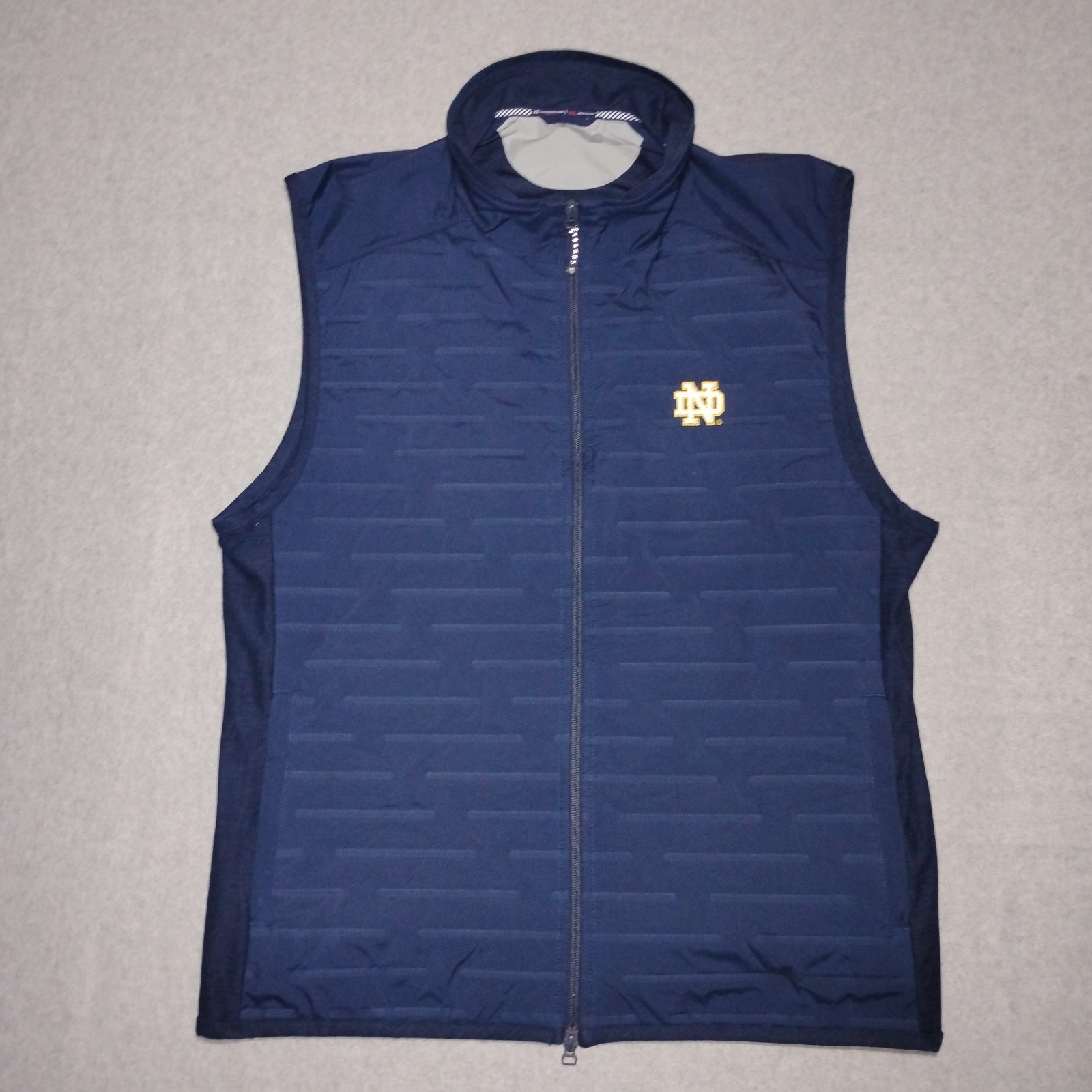 NOTRE DAME TEAM ISSUED SOUTHERN TIDE \ NOTRE DAME TEAM ISSUED SOUTHERN TIDE \
