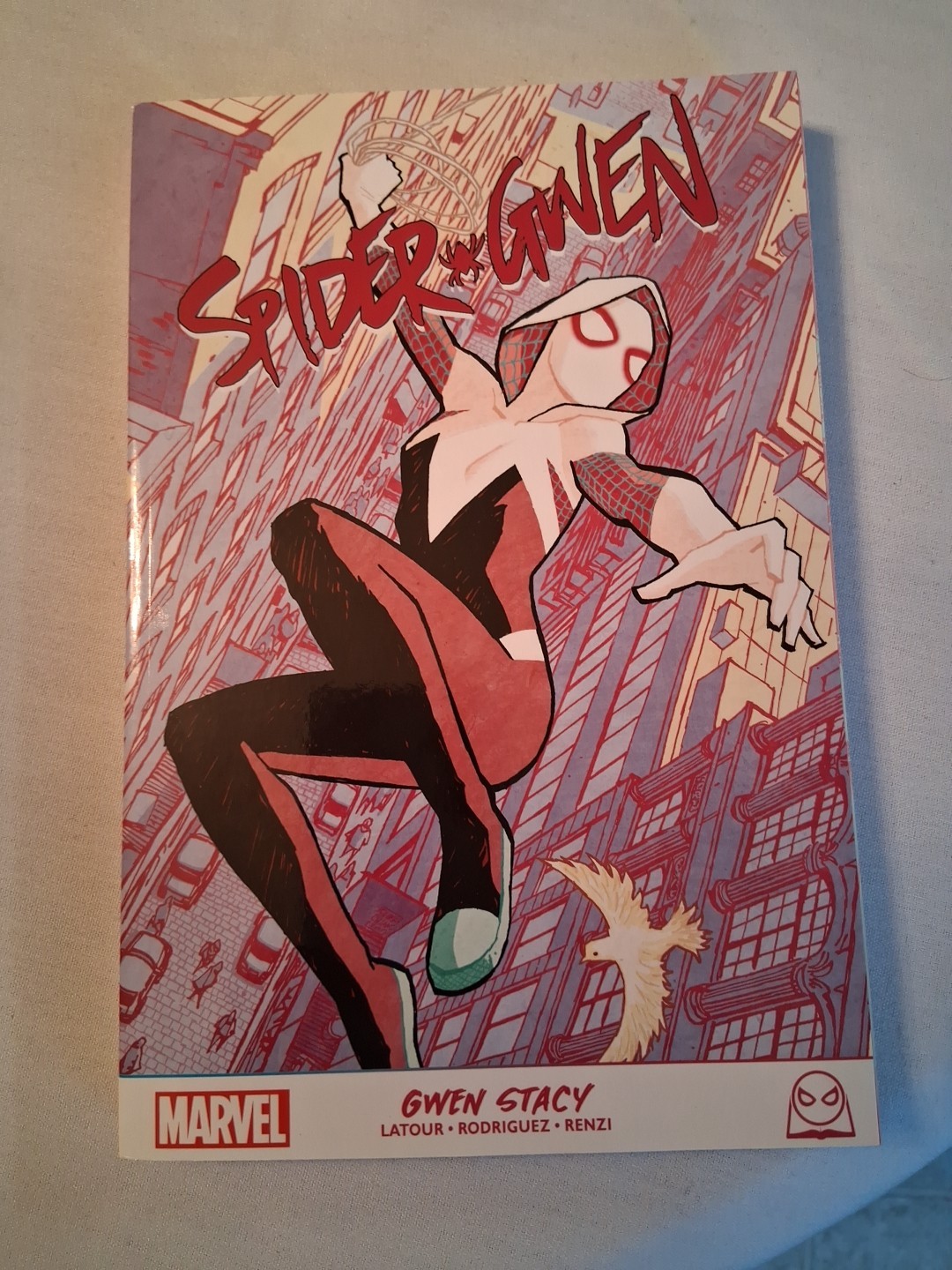 Spider-Gwen: Gwen Stacy Format: Paperback Spider-Gwen: Gwen Stacy Format: Paperback