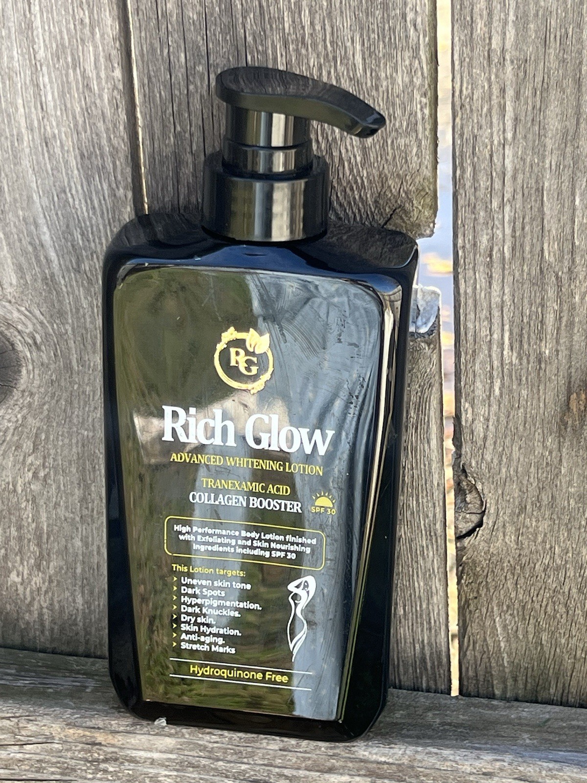 Rich Glow Advance Black Color    body&face Lotion spf30x1