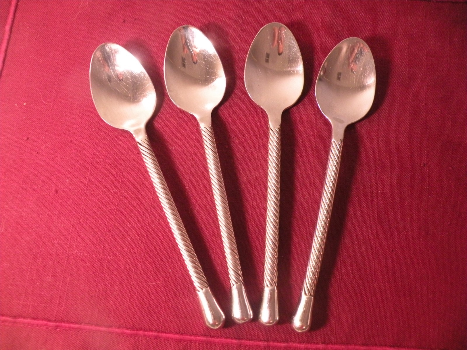 Set Of 4 Teaspoons Pier 1 Imports PII17 18/8 Stainless Twist China 7 1/4 Set Of 4 Teaspoons Pier 1 Imports PII17 18/8 Stainless Twist China 7 1/4