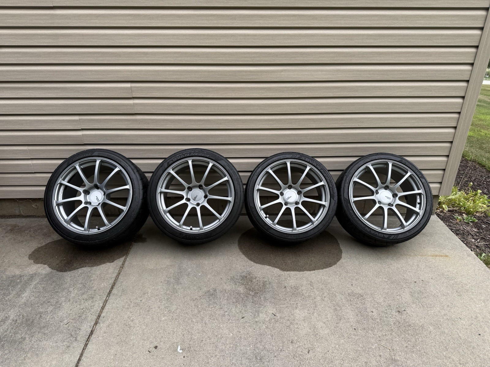 Advan Racing RS Wheels With AD09 Tires For Porsche 5x130 - Set Of 4