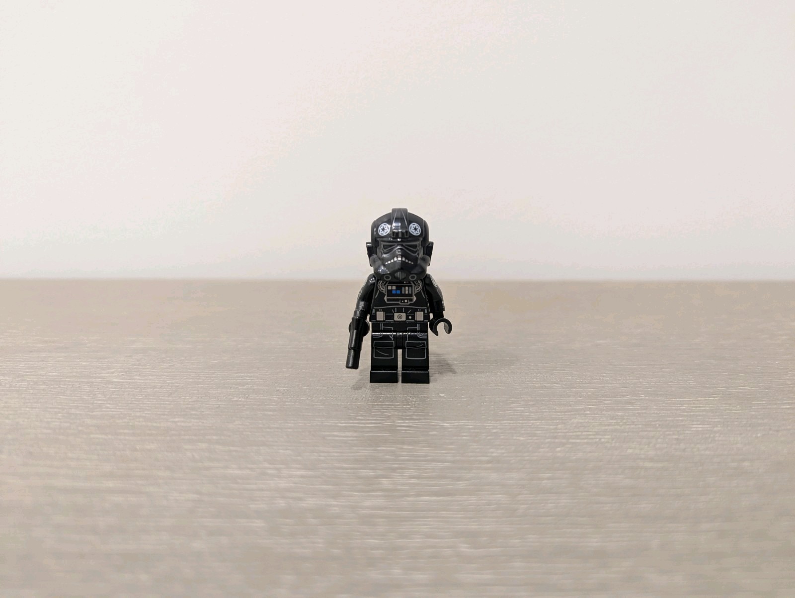 RESERVED LEGO Star Wars 6 TIE Pilots, 6 At-St Drivers, And 3 Galen Ersos