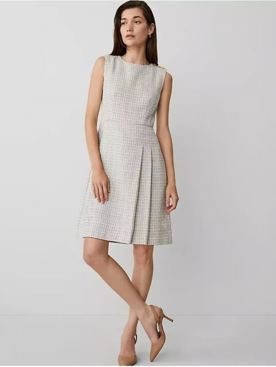 NWT Ann Taylor Boucle Tweed Sleeveless Pleated A-Line Dress Career Grey 8P NWT Ann Taylor Boucle Tweed Sleeveless Pleated A-Line Dress Career Grey 8P