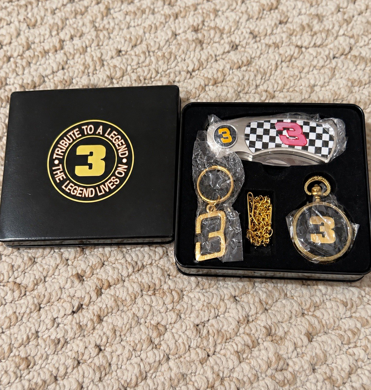 Dale Earnhardt Sr. #3 Tribute to a Legend Collectible Gift Set NASCAR Dale Earnhardt Sr. #3 Tribute to a Legend Collectible Gift Set NASCAR