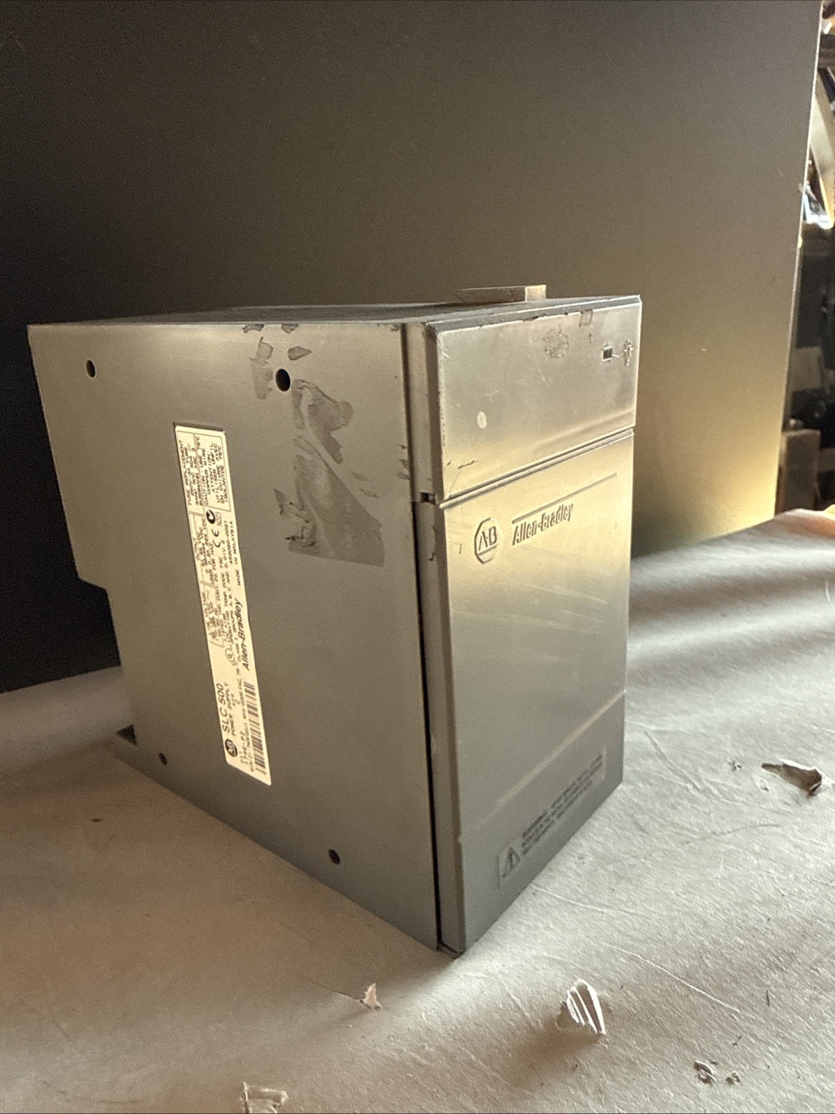 Allen Bradley 1746-P2 Slc 500 Power Supply Module Ser C Allen Bradley 1746-P2 Slc 500 Power Supply Module Ser C