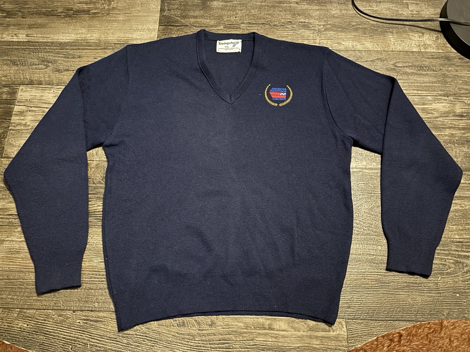 Vintage America’s Marathon Chicago V-Neck wool NAVY sweater Size XL Made in USA Vintage America’s Marathon Chicago V-Neck wool NAVY sweater Size XL Made in USA
