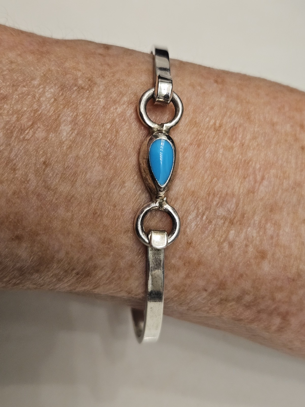Vintage Taxco Sterling Silver Bangle Bracelet Turquoise Teardrop Stone 925
